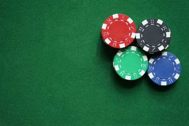 Live football streaming and betting interface